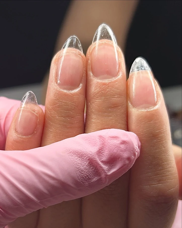 Limado de extensiones transparentes